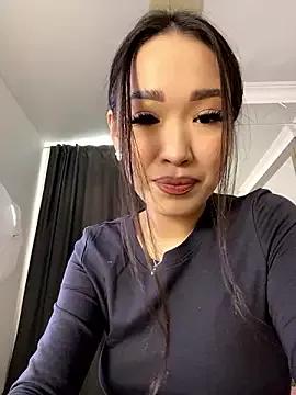 Kami_Lee_ from StripChat is Freechat