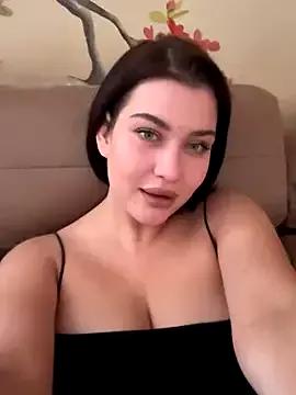 KikiWatson from StripChat