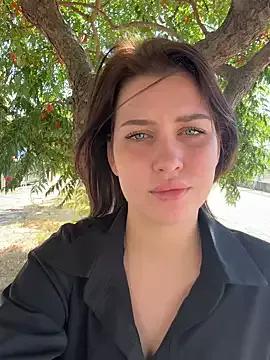 KikiWatson from StripChat