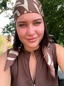 KikiWatson from StripChat