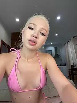 Kiss_Avrora_ from StripChat is Private