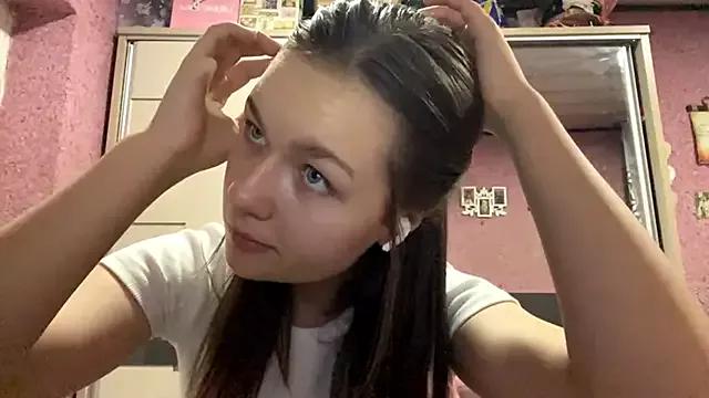 liliya13 from StripChat is Freechat