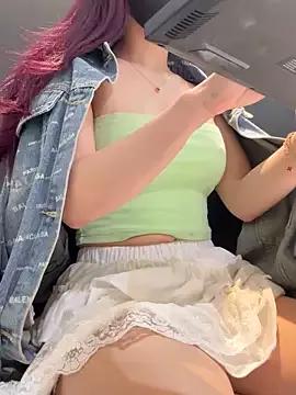 Linh_2004 from StripChat is Freechat