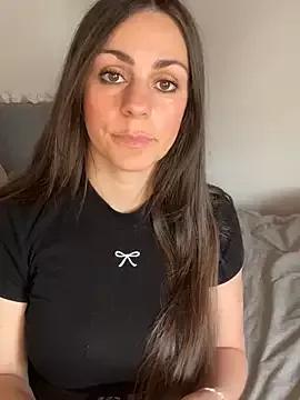 Loella-Rose from StripChat
