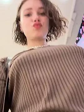 lucy-joy from StripChat is Freechat
