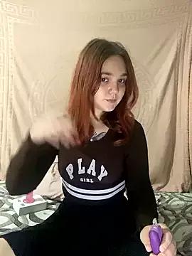 Lucy_Knight from StripChat is Freechat