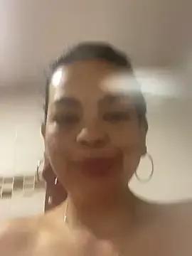 luna_seduce from StripChat is Freechat