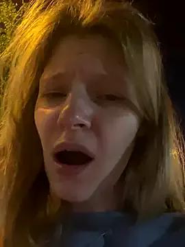 MaryHiggins from StripChat is Freechat