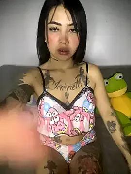 Mia_cullen_ from StripChat is Freechat