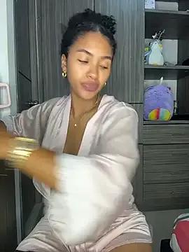 Mia_sweet80 from StripChat
