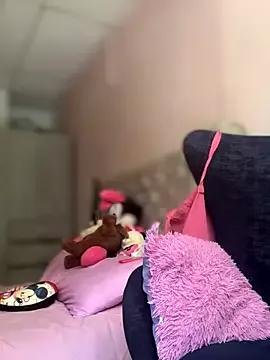 Milk_chloe from StripChat is Freechat