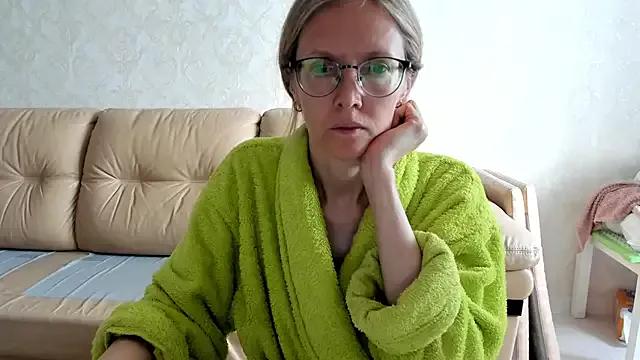 MollyStory from StripChat