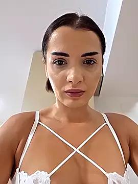 NaughtyChloe from StripChat is Freechat