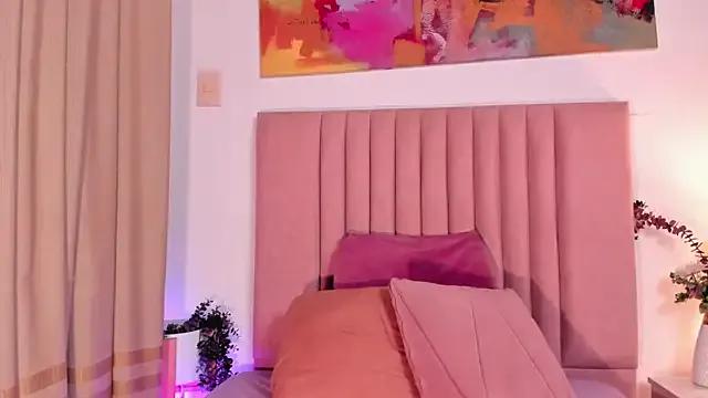 NoraDasilva from StripChat is Freechat