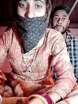 Pahadi_couple from StripChat is Freechat