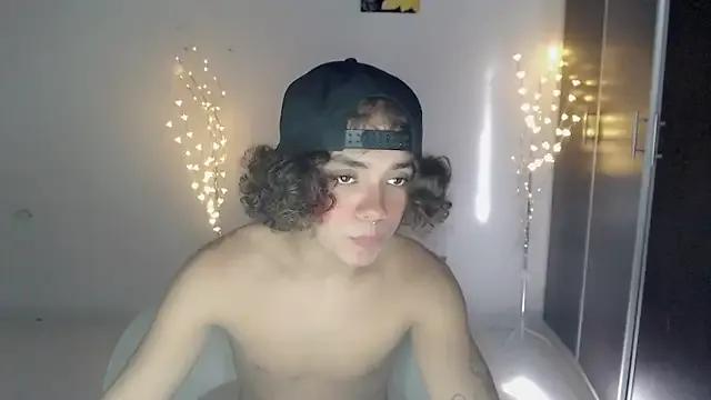 Stein_ from StripChat is Freechat