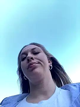 Sweet___Emily from StripChat